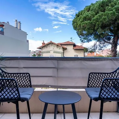 Apartment L'harmonie De Carnot Avec Balcon