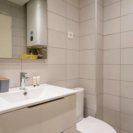 Apartment L'harmonie De Carnot Avec Balcon Cannes